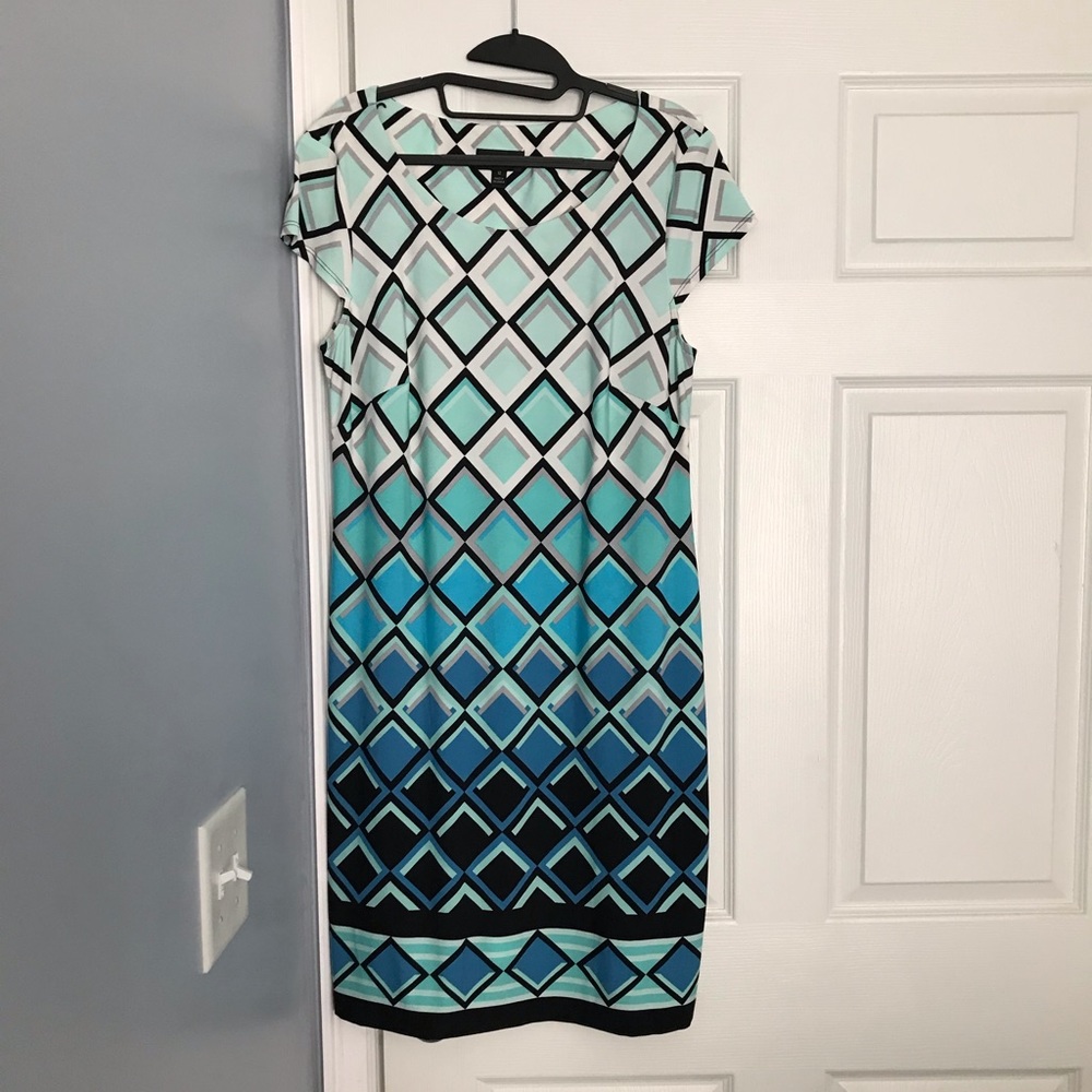 EUC Connected Apparel Blue Diamond Print Dress • Size 12